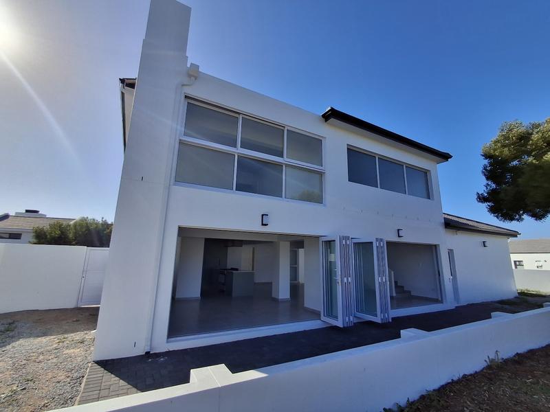 4 Bedroom Property for Sale in Shelley Point Western Cape